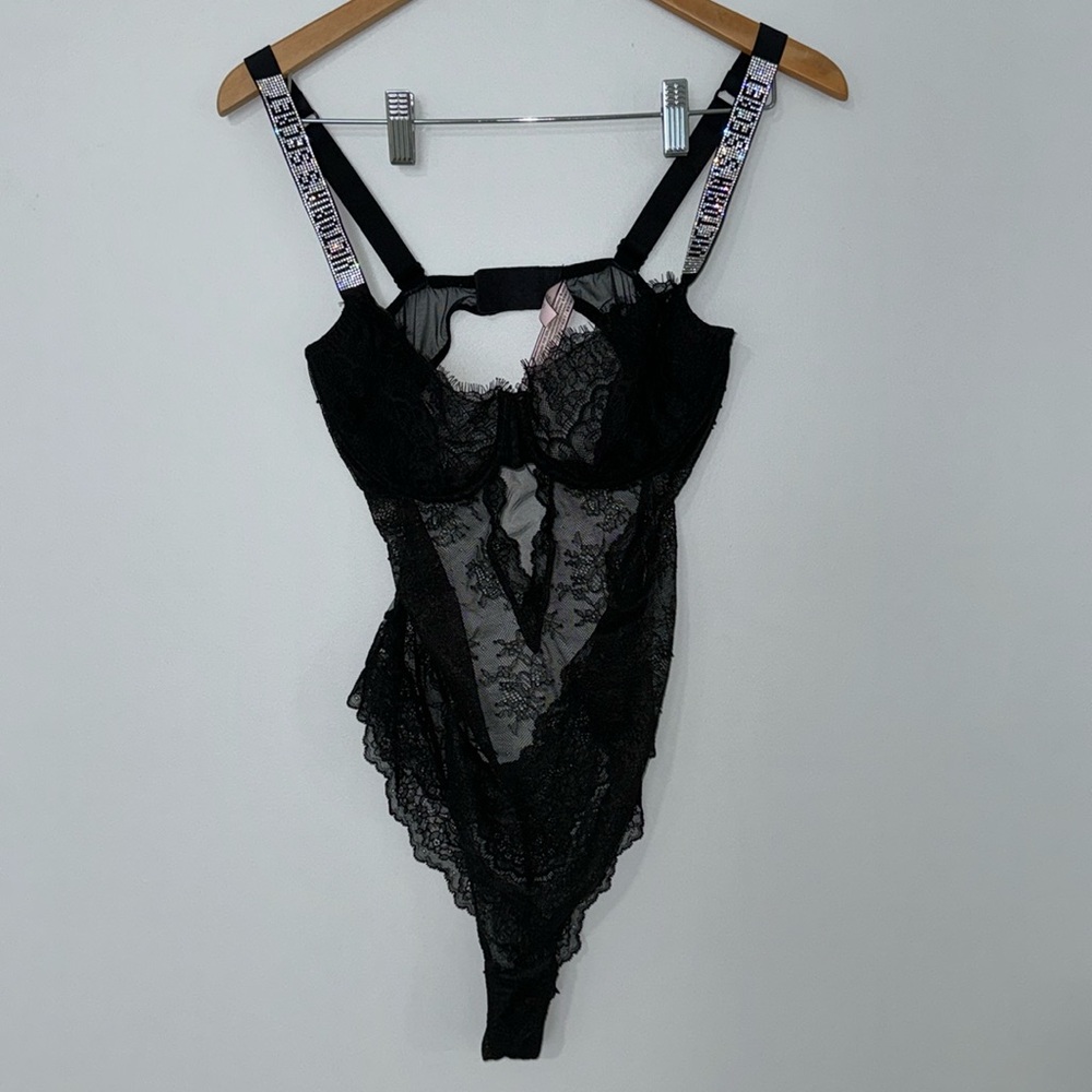 Victoria’s Secret Rhinestone Lace Teddy - XL